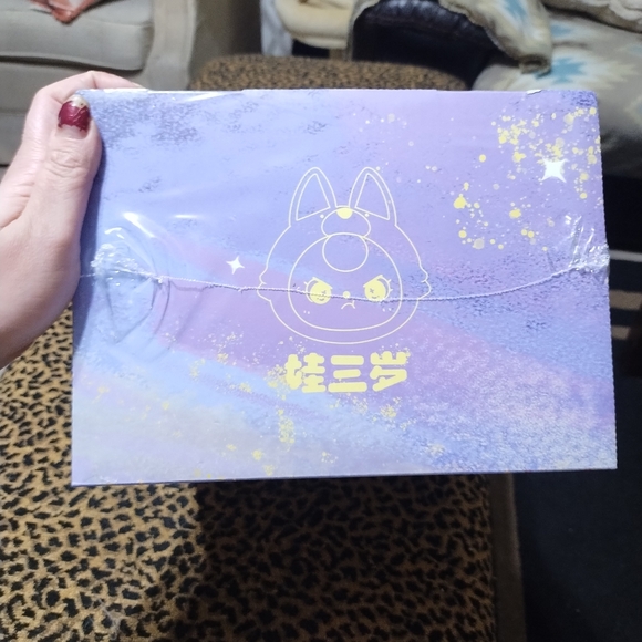 Pop Mart- Baby Three- Sweet Dreams 400% (Large Plushie) - Picture 3 of 6